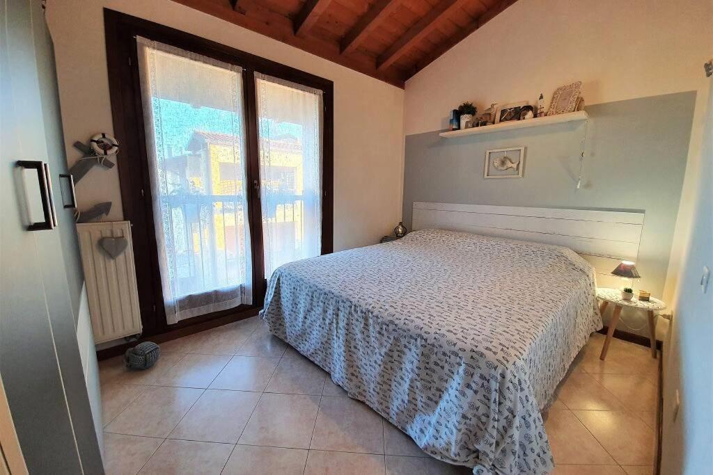 Il Torchio Rooftop Apartment With Wide Terrace Sirmione Exterior photo